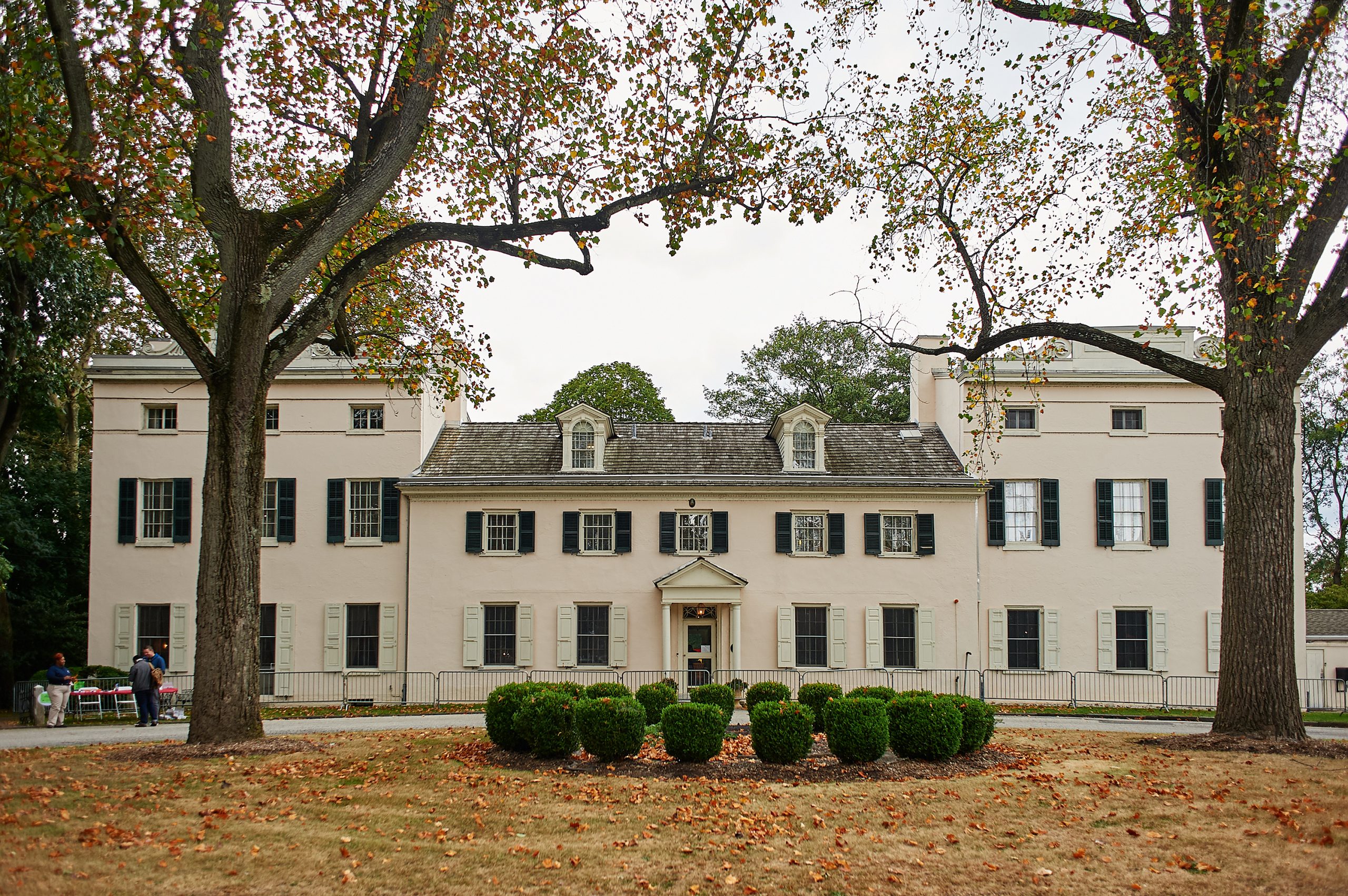 Virtual Tour of Woodford and Historic Strawberry Mansion's orchards Fairmount Park Conservancy