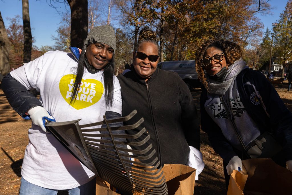 Registration now open for Love Your Park Fall Weekend! Thumbnail