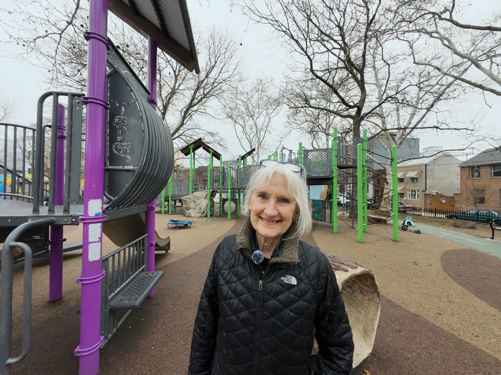 How Park Friends Groups Keep Neighborhood Spaces Running Thumbnail